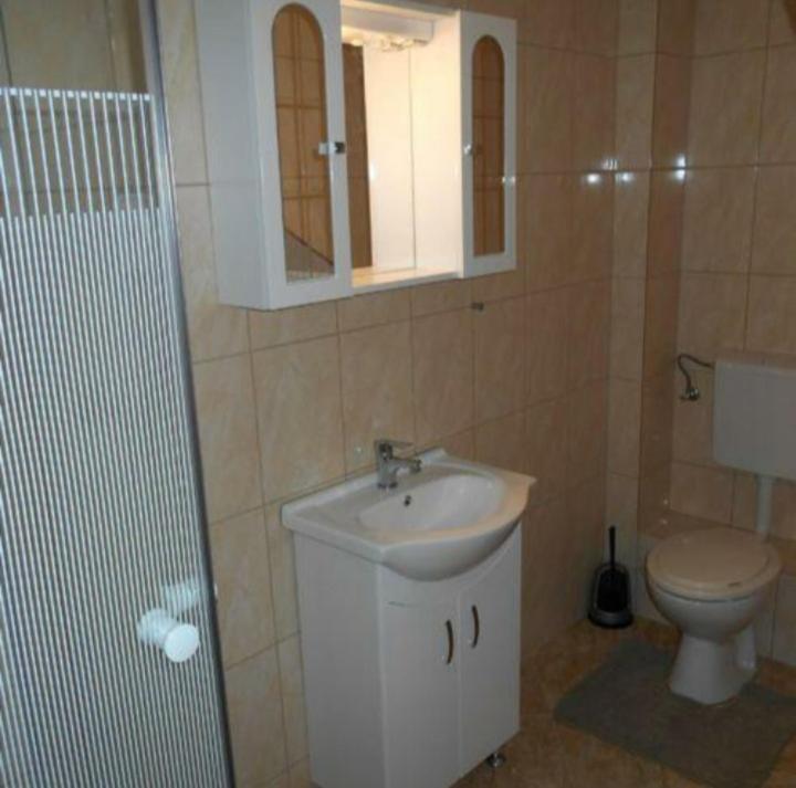 Apartman Vorosmarty Appartamento Budapest Esterno foto